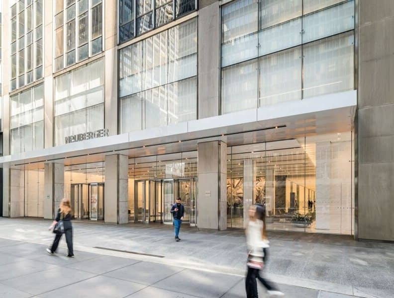 Exterior of 1290 Avenue of the Americas