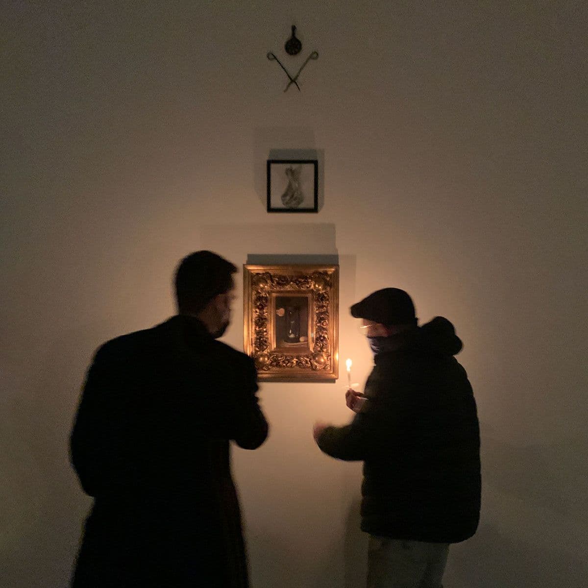 Memento Mori, the opening