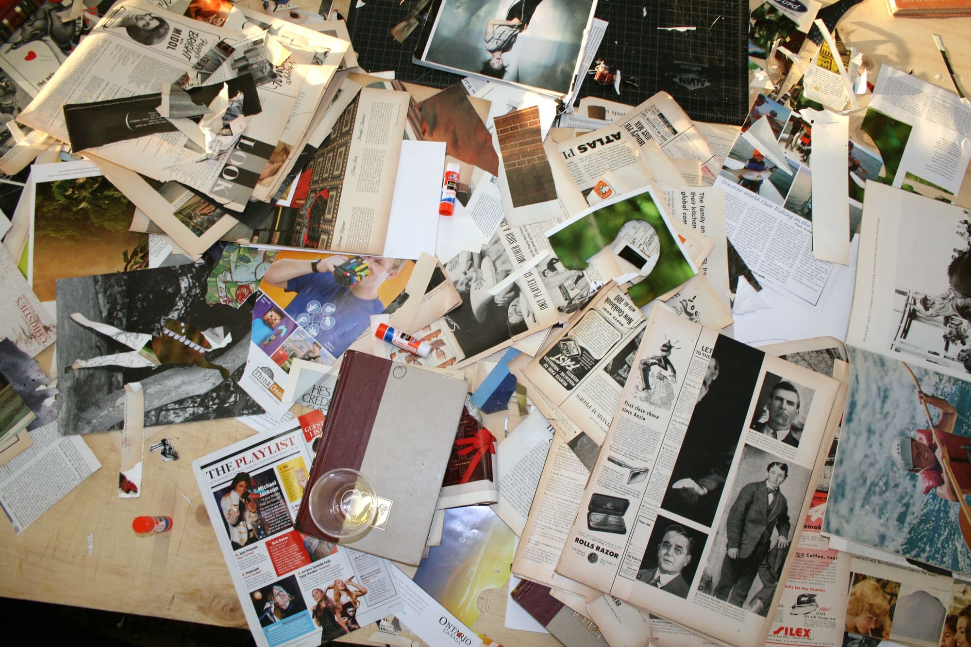 Volume 002 (Cut & Paste), the opening